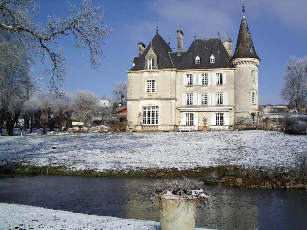 Chateau De La Chabroulie Bed & Breakfast Isle Dış mekan fotoğraf